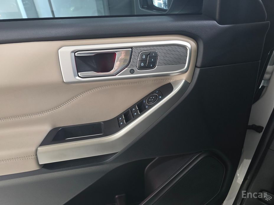 Explorer 6th Generation 2.3 Limited 4WD 18