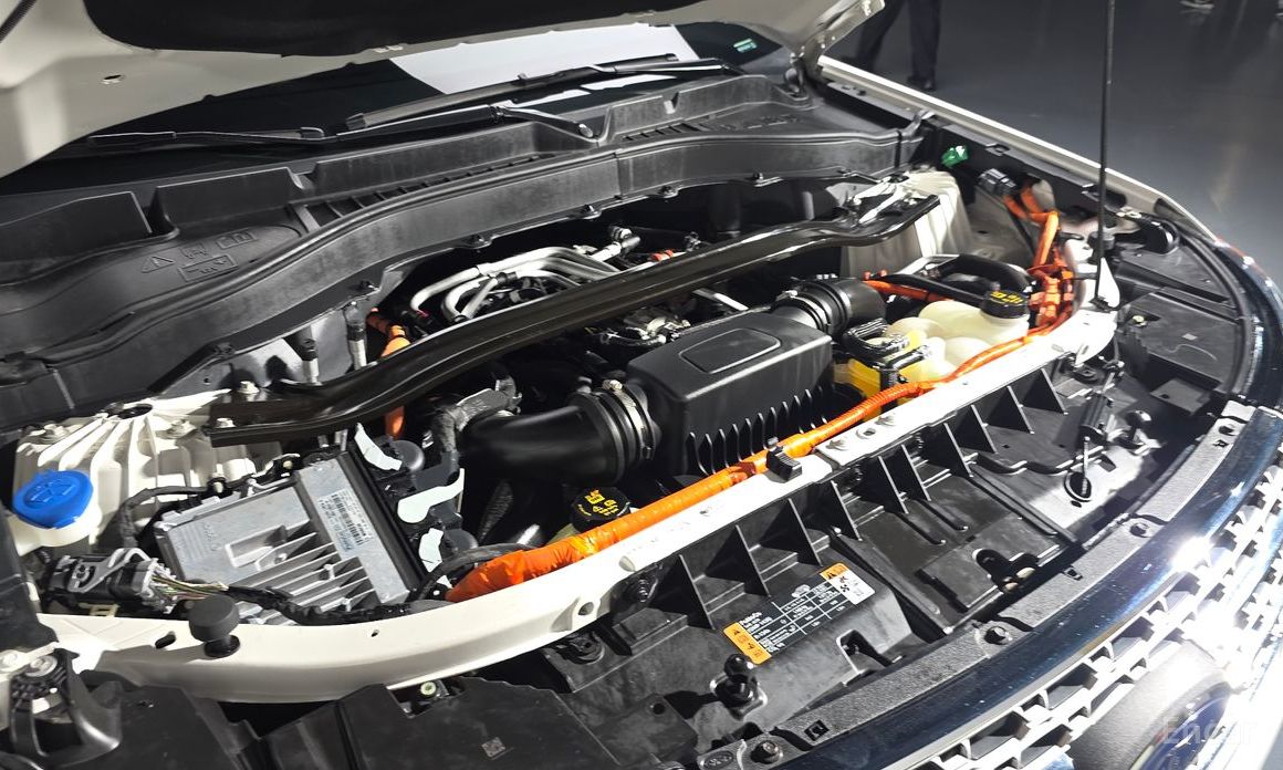 Explorer 6th Generation 3.0 PHEV 6