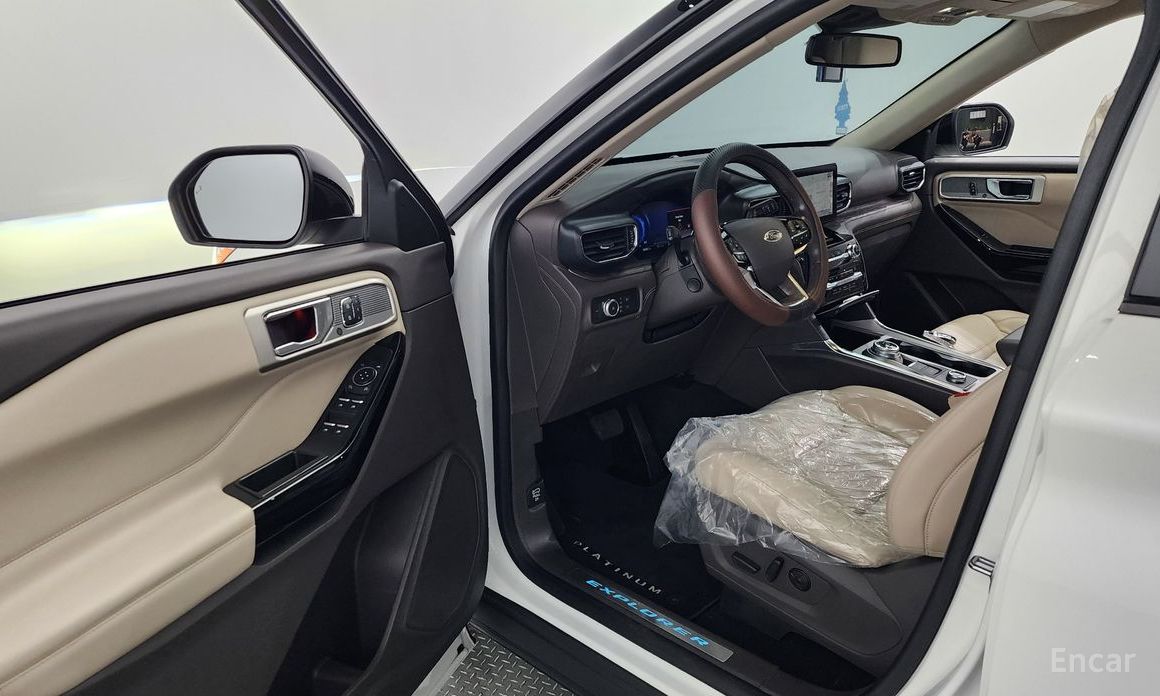 Ford Explorer 6th Generation 3.0 Platinum 4WD №11