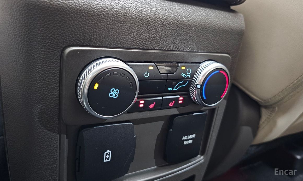 Explorer 6th Generation 3.0 Platinum 4WD 19