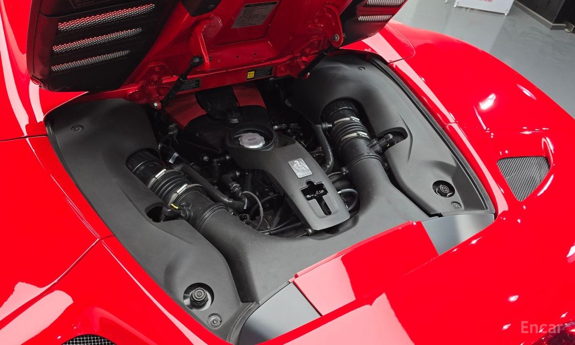 F8 Spider 3. 9 V8 7