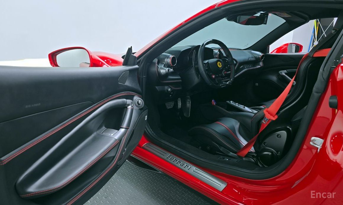 F8 Spider 3. 9 V8 12