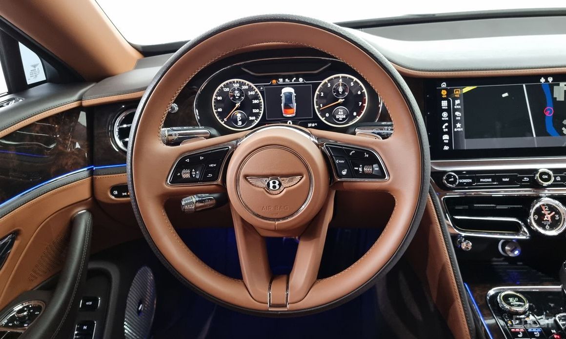 Flying Spur 3rd Generation 4.0 14
