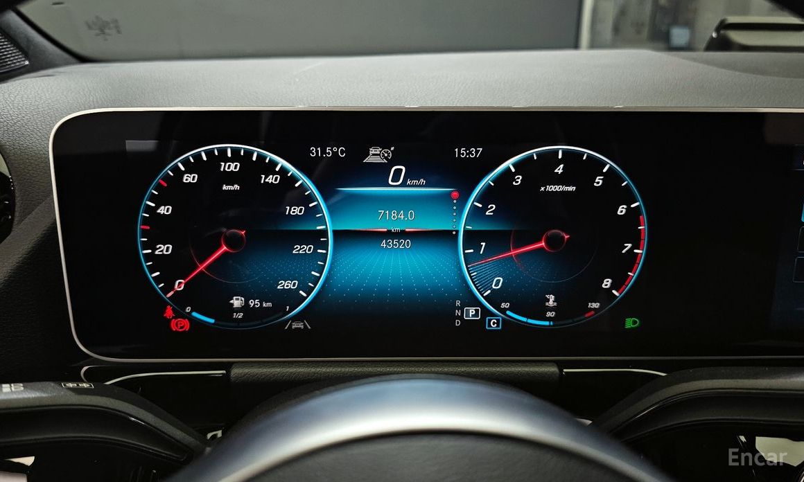 Mercedes-Benz GLA-Class H247GLA250 4MATIC №9