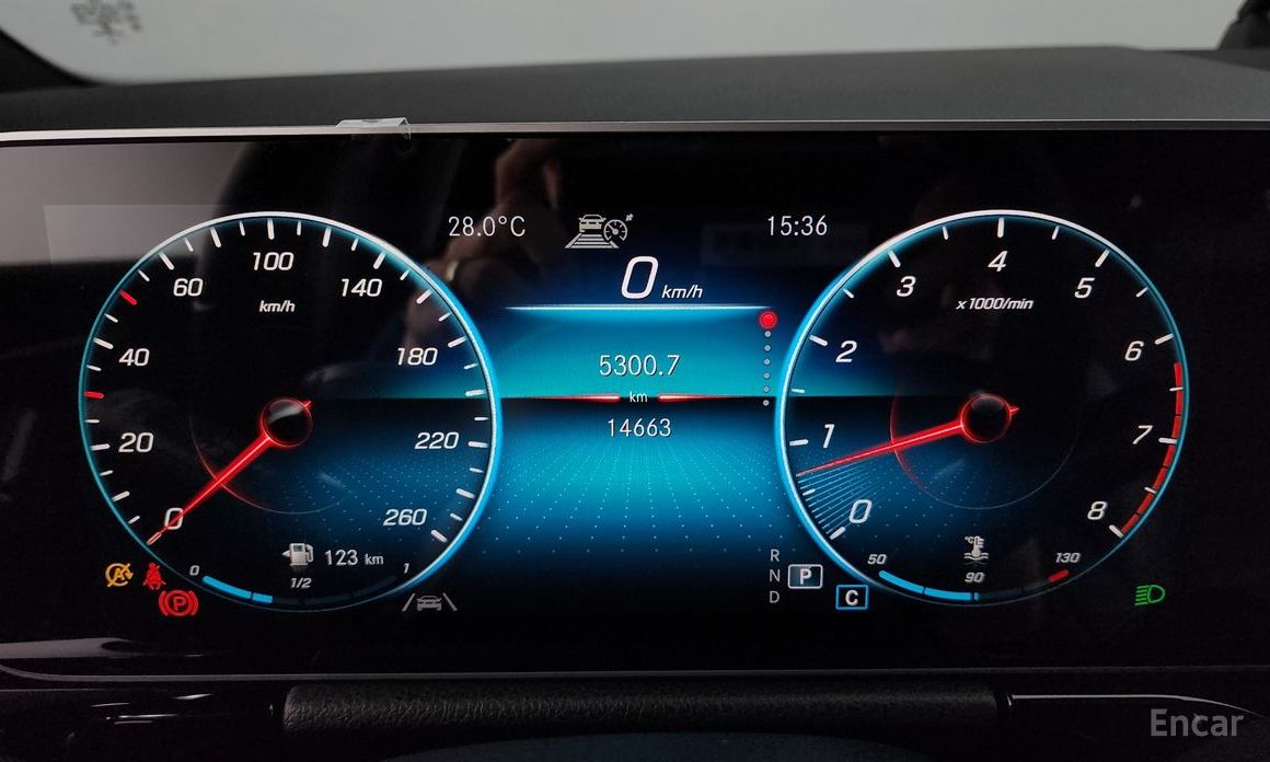 Mercedes-Benz GLA-Class H247GLA250 4MATIC №9