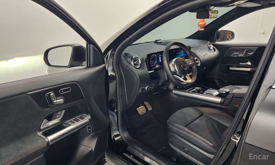 Mercedes-Benz GLA-Class H247GLA250 4MATIC №11