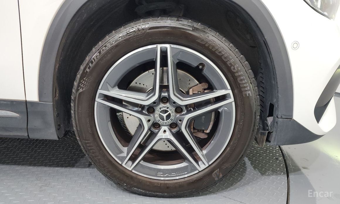 GLA-Class H247GLA250 4MATIC 6
