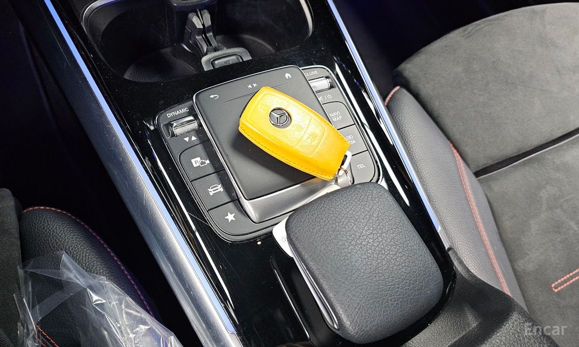 Mercedes-Benz GLA-Class H247GLA250 4MATIC №10