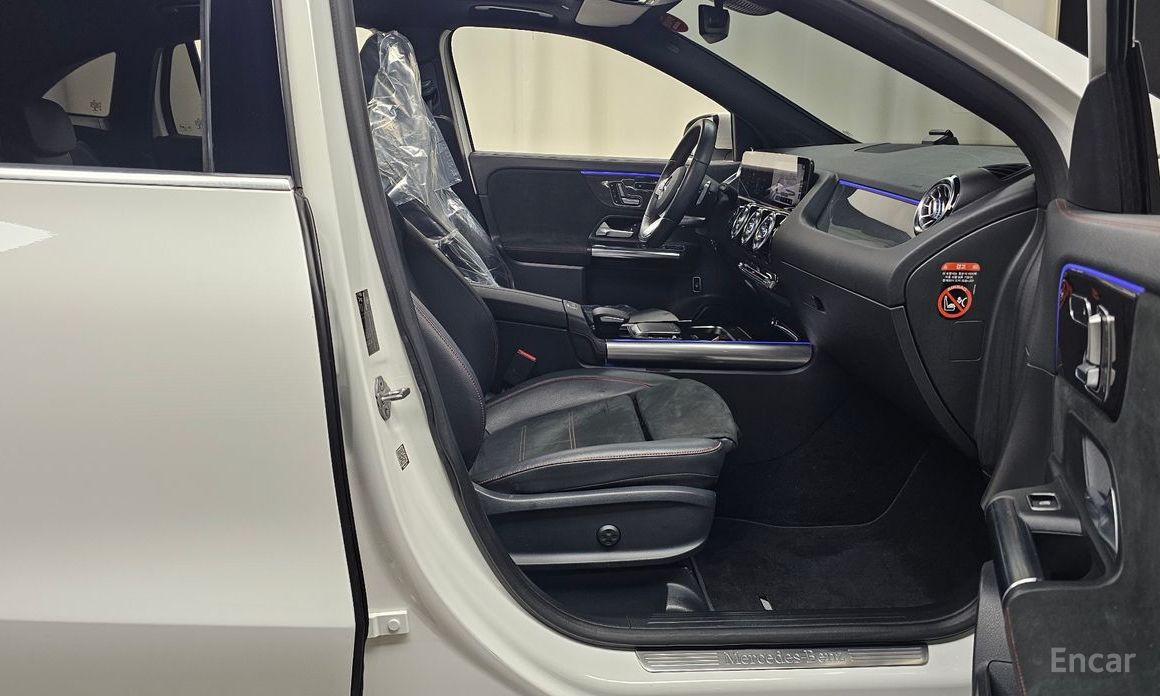 Mercedes-Benz GLA-Class H247GLA250 4MATIC №12