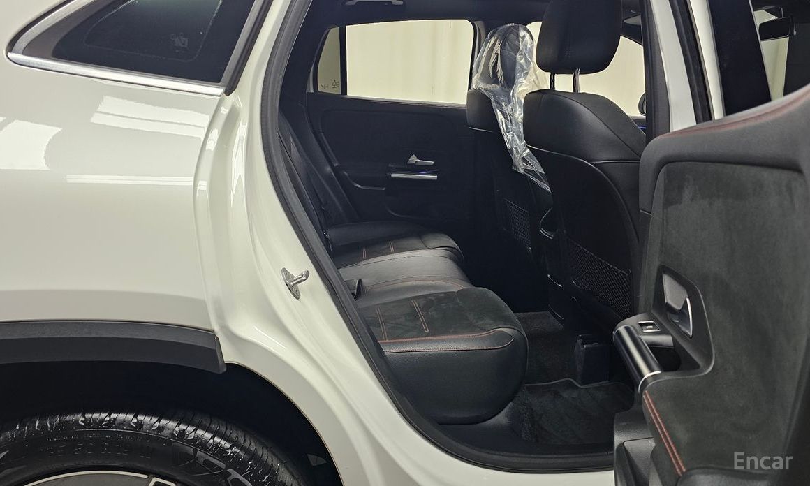 Mercedes-Benz GLA-Class H247GLA250 4MATIC №13