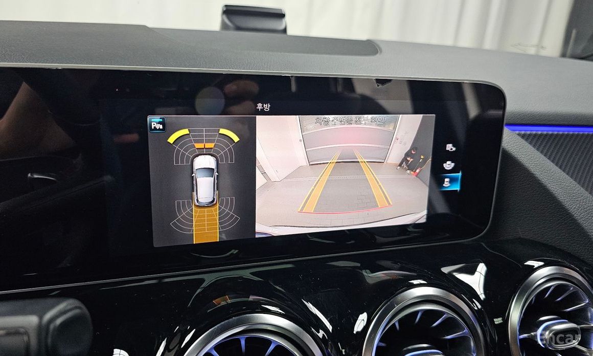 Mercedes-Benz GLA-Class H247GLA250 4MATIC №17