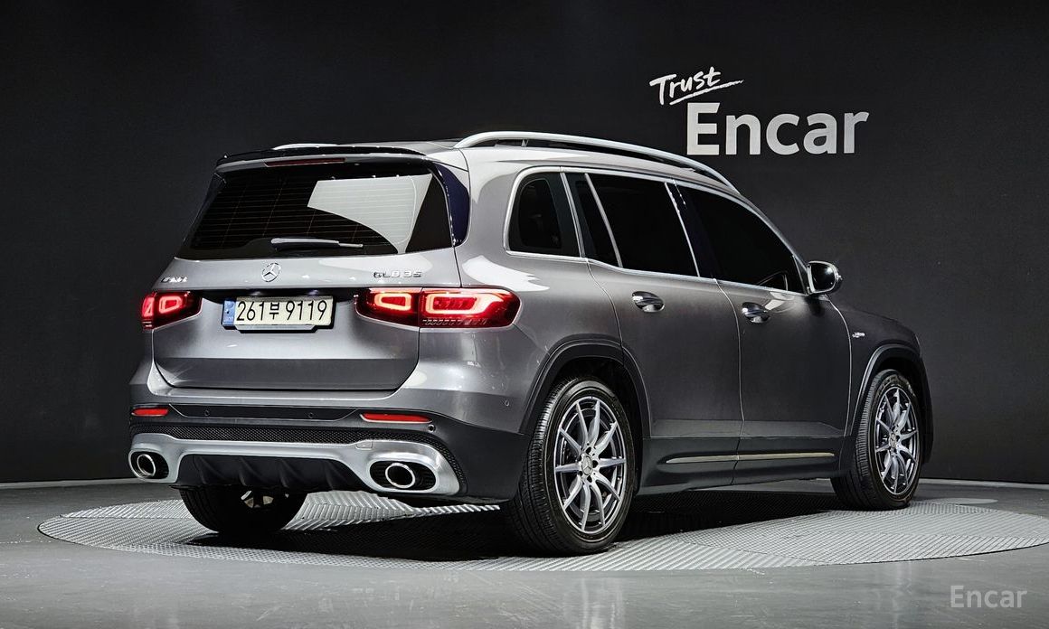 GLB-Class X247AMG GLB35 4MATIC 3