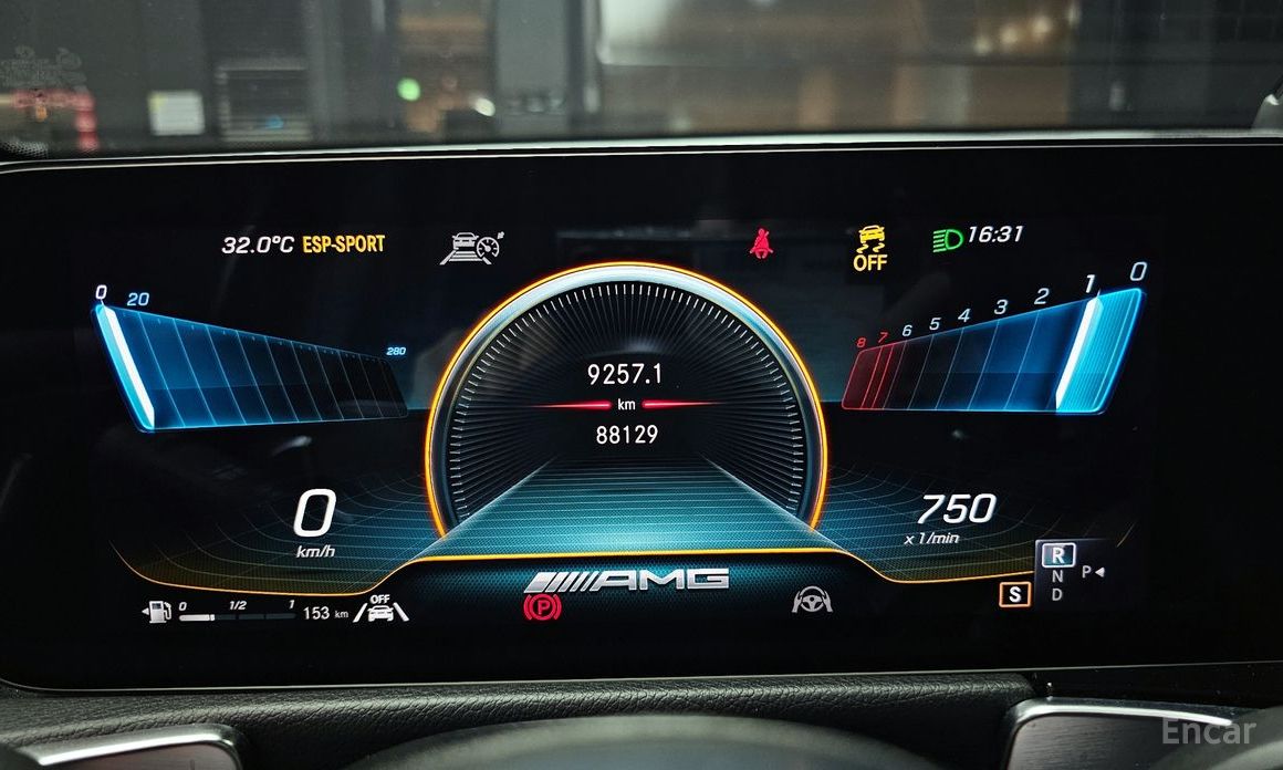 GLB-Class X247AMG GLB35 4MATIC 9