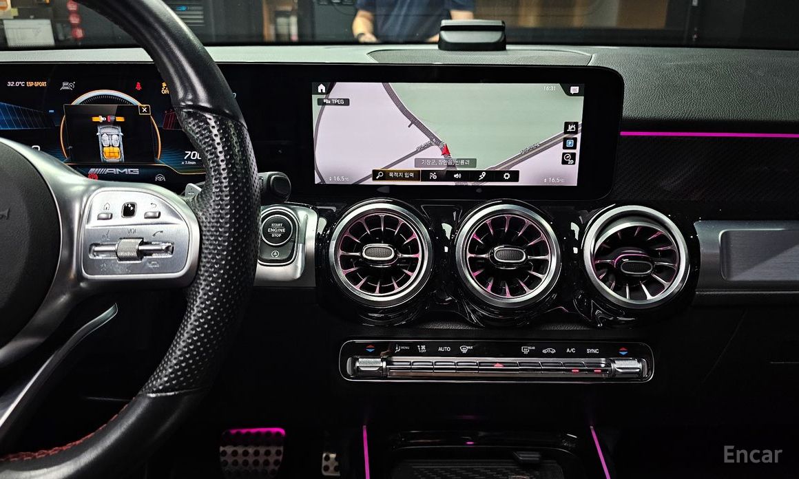 GLB-Class X247AMG GLB35 4MATIC 15