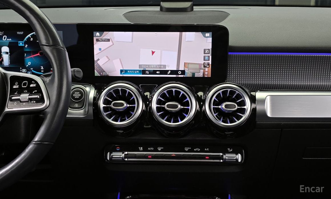 Mercedes-Benz GLB-Class X247GLB220 №20