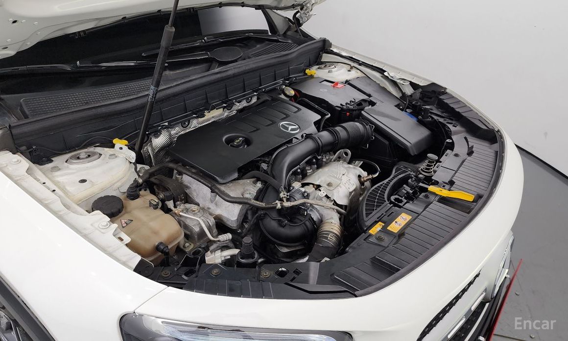 GLB-Class X247GLB250 4MATIC 7