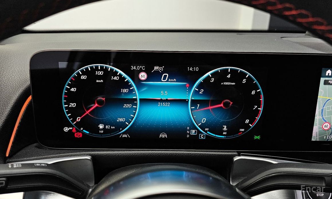GLB-Class X247GLB250 4MATIC 9
