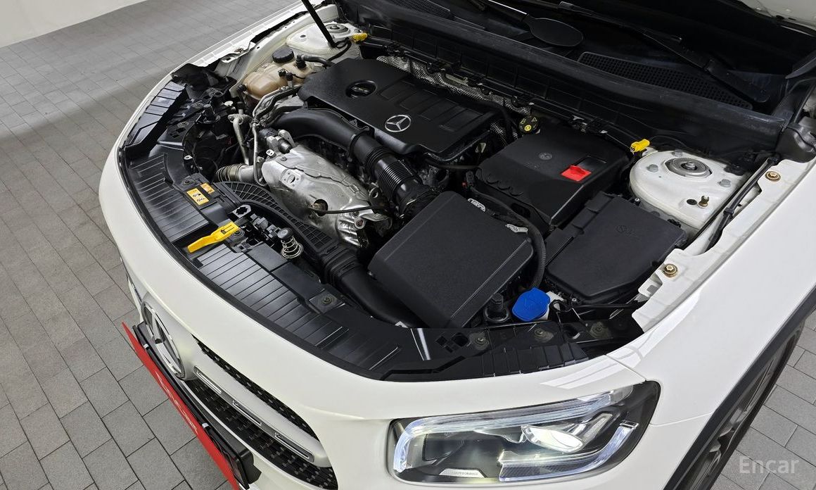 GLB-Class X247GLB250 4MATIC 7