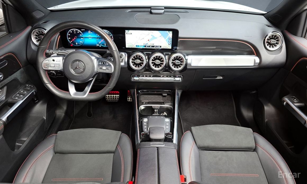 GLB-Class X247GLB250 4MATIC 8
