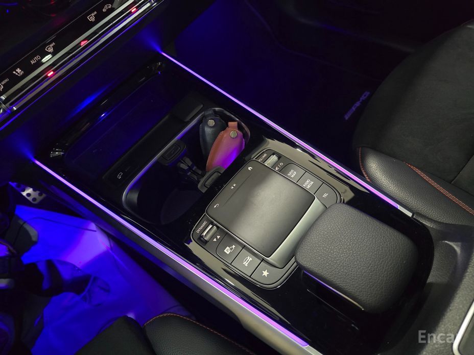 GLB-Class X247GLB250 4MATIC 12