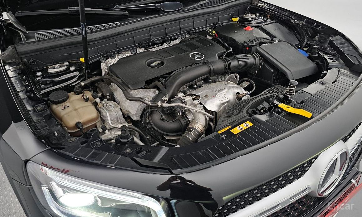 GLB-Class X247GLB250 4MATIC 7