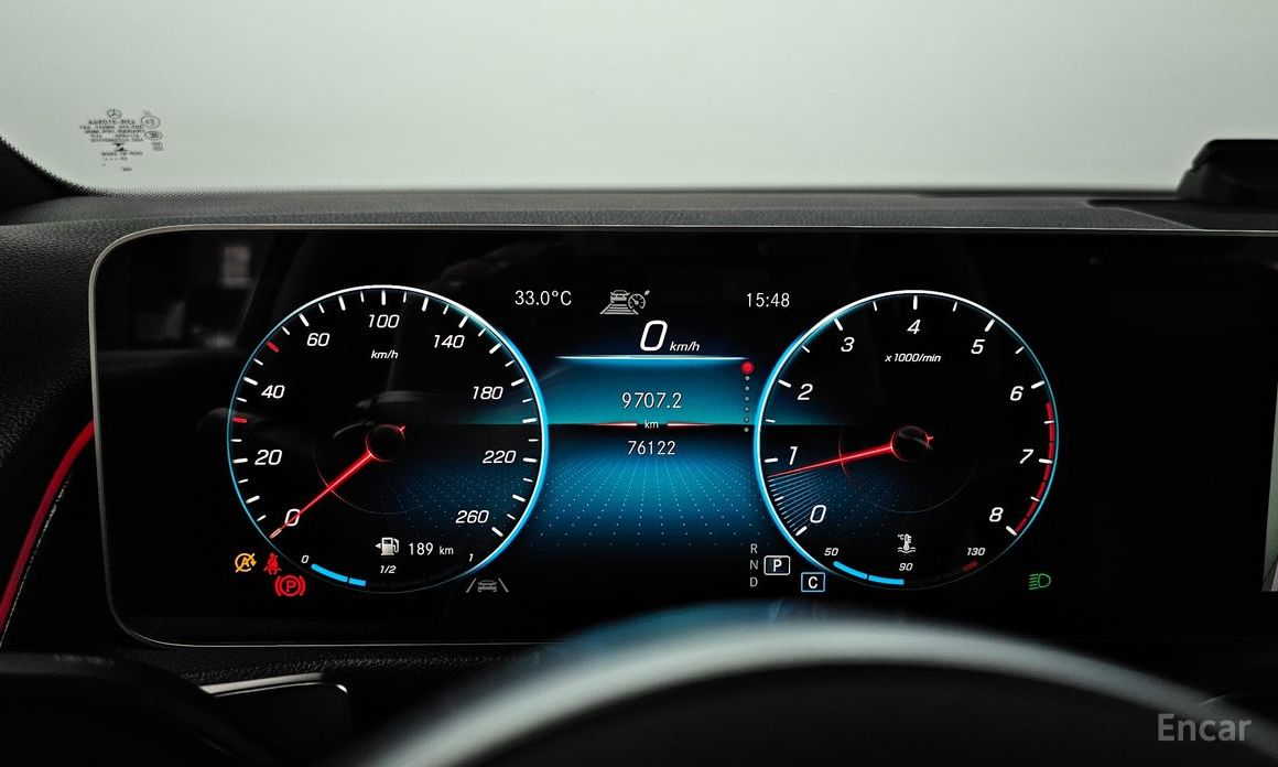 GLB-Class X247GLB250 4MATIC 9