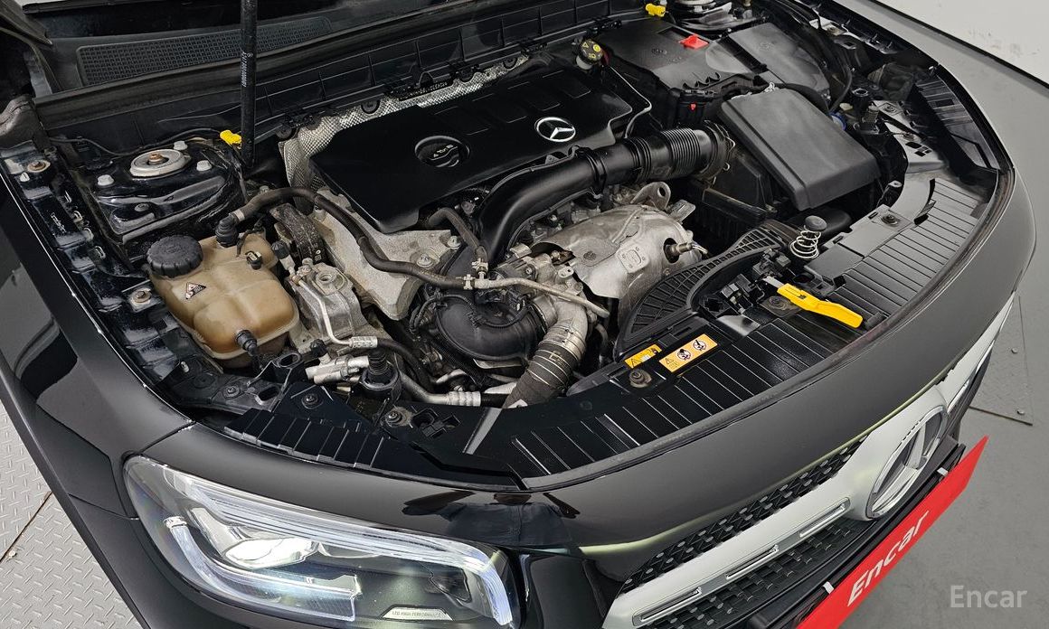 GLB-Class X247GLB250 4MATIC 7