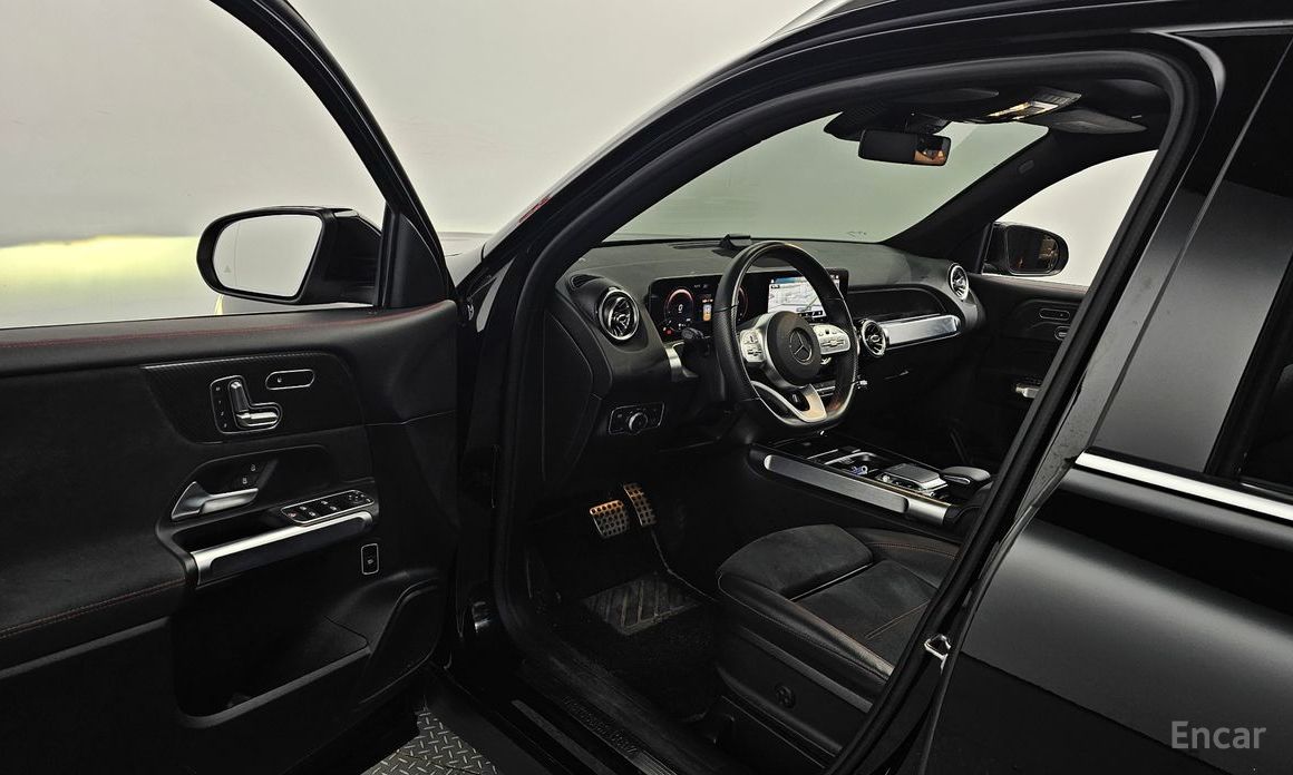 GLB-Class X247GLB250 4MATIC 11
