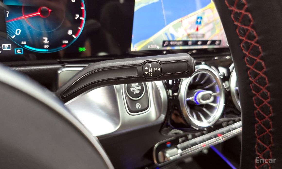 GLB-Class X247GLB250 4MATIC 10