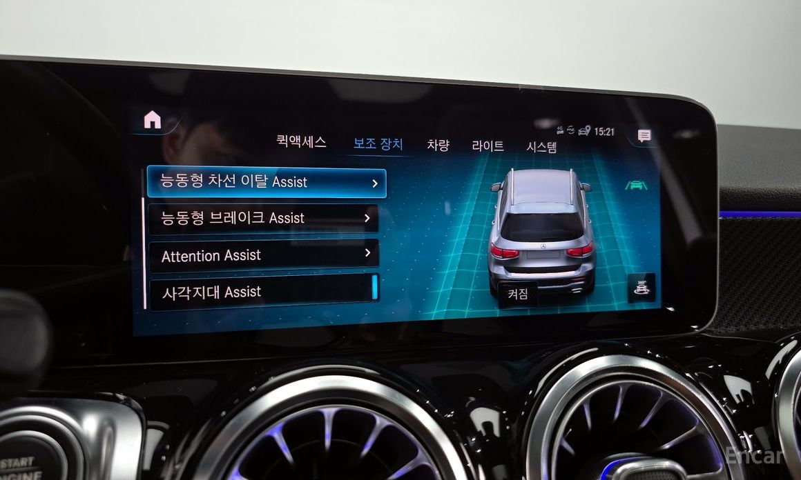 GLB-Class X247GLB250 4MATIC 17