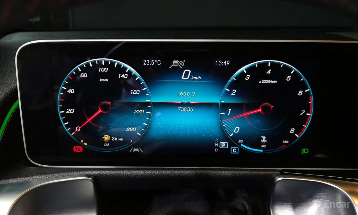 GLB-Class X247GLB250 4MATIC 9