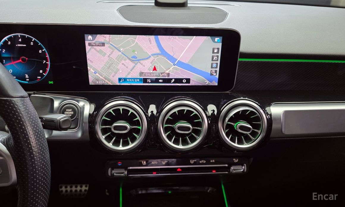 GLB-Class X247GLB250 4MATIC 19