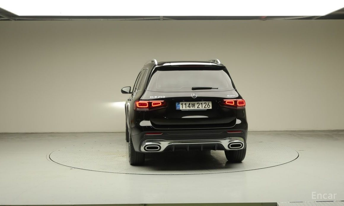 Mercedes-Benz GLB-Class X247GLB250 4MATIC  3
