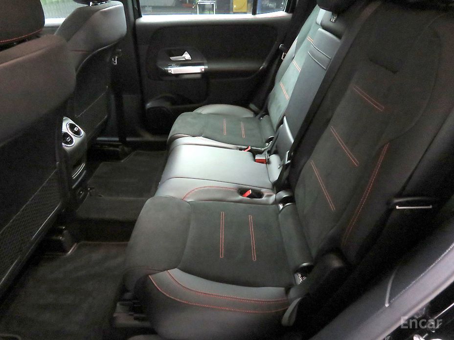 Mercedes-Benz GLB-Class X247GLB250 4MATIC  7
