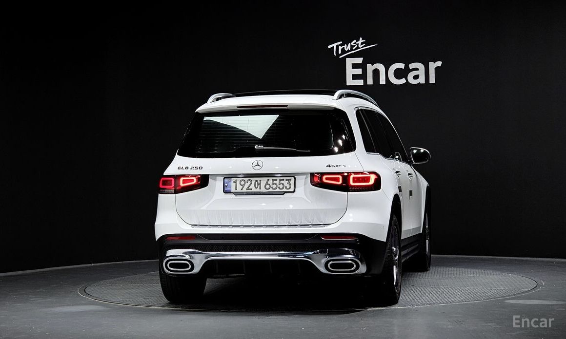 GLB-Class X247GLB250 4MATIC 5