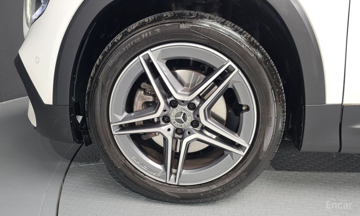 GLB-Class X247GLB250 4MATIC 6