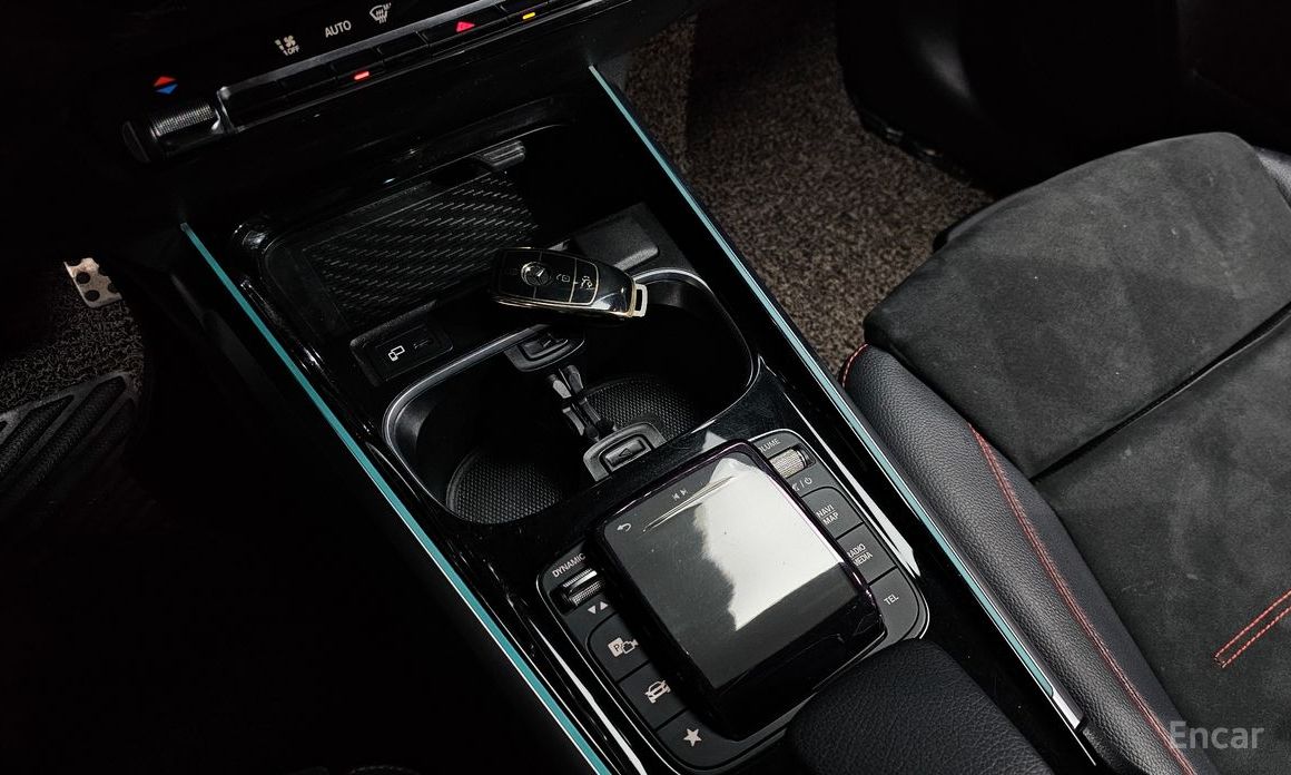 GLB-Class X247GLB250 4MATIC 17