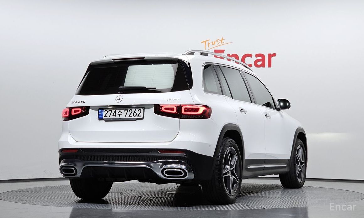 GLB-Class X247GLB250 4MATIC 3