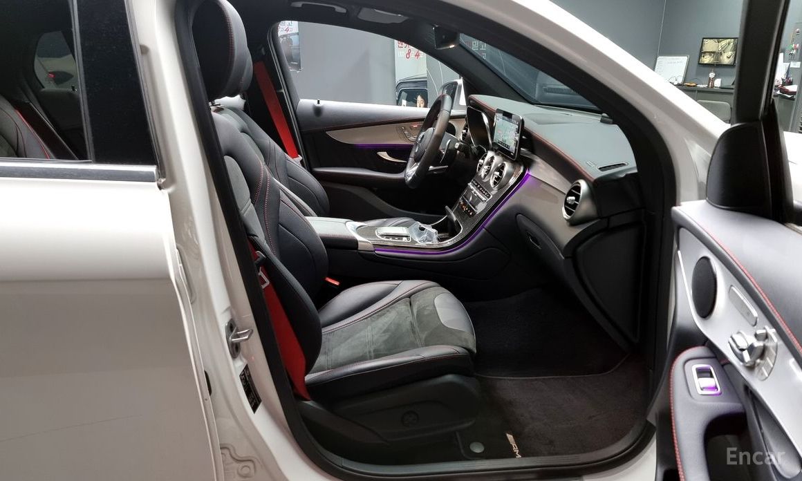 GLC-Class X253AMG GLC43 4MATIC Coupe 12