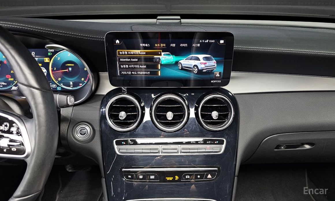 GLC-Class X253GLC220 d 4MATIC 17