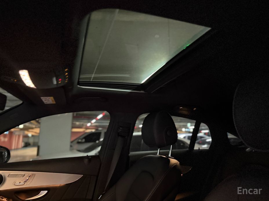 GLC-Class X253GLC220 d 4MATIC Coupe 12
