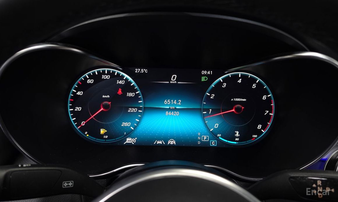 GLC-Class X253GLC300 4MATIC Coupe 8
