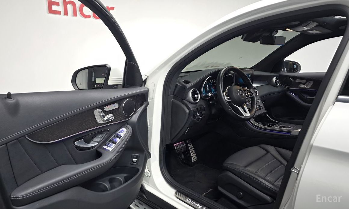 GLC-Class X253GLC300 4MATIC Coupe 12