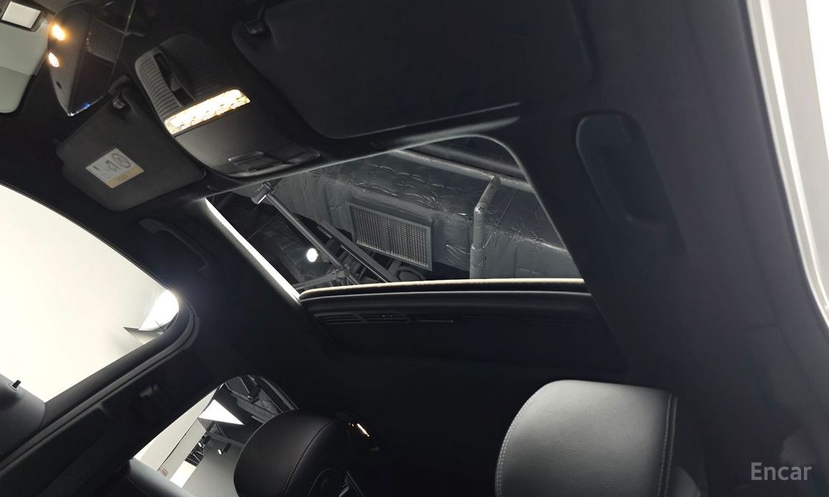 GLC-Class X253GLC300 4MATIC Coupe 19