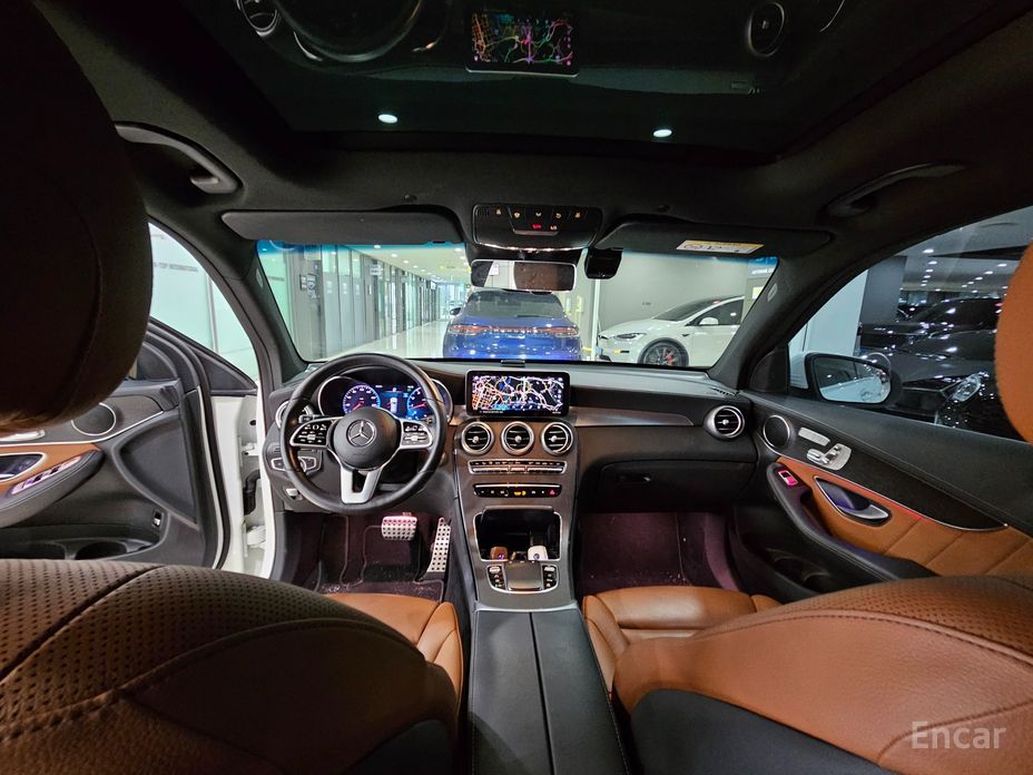GLC-Class X253GLC300 4MATIC Coupe 8