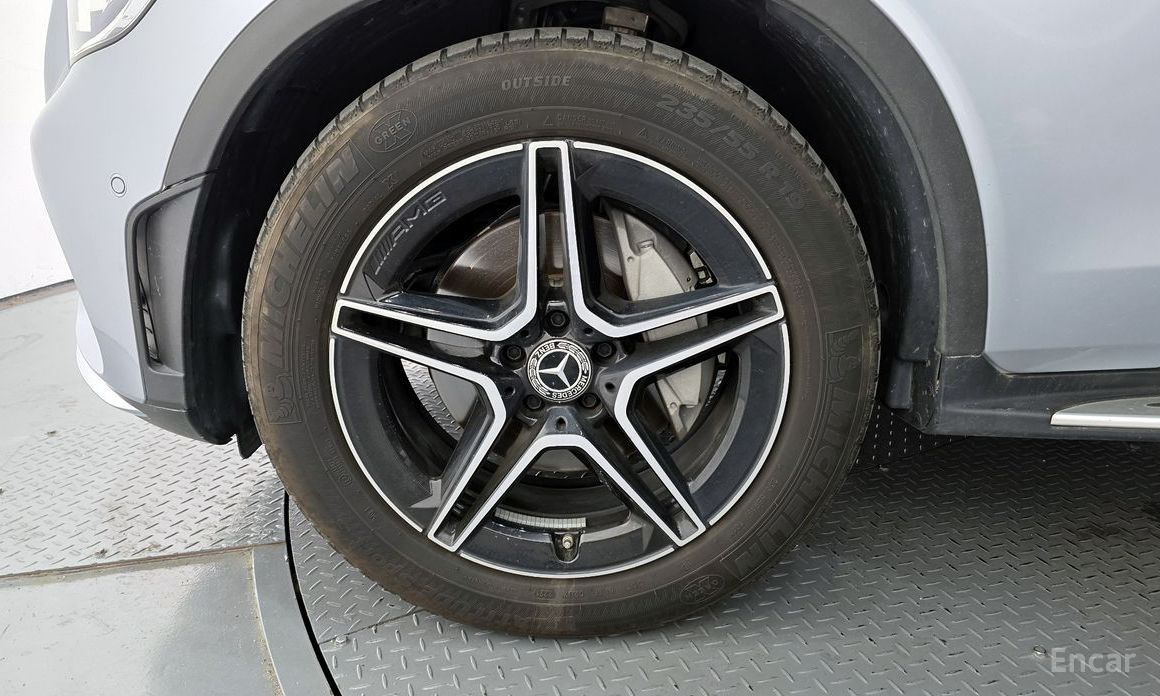 GLC-Class X253GLC300 4MATIC Premium 6