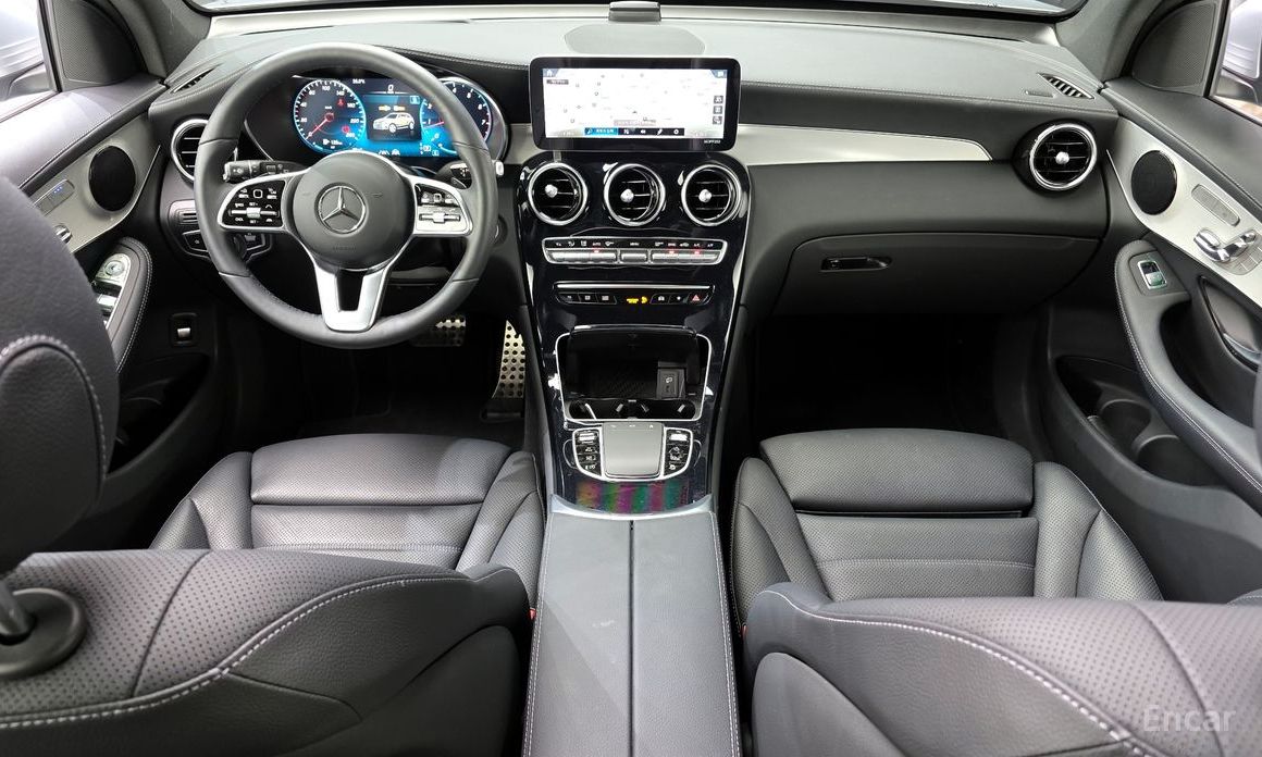 GLC-Class X253GLC300 4MATIC Premium 8