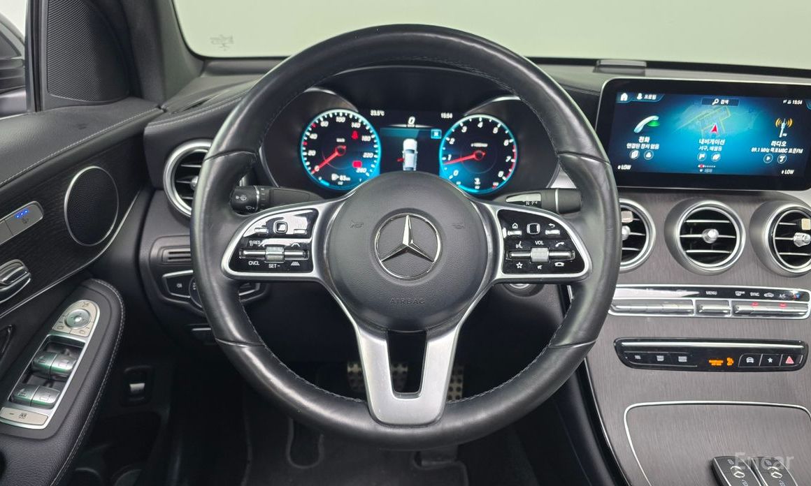 GLC-Class X253GLC300 4MATIC Premium Coupe 14