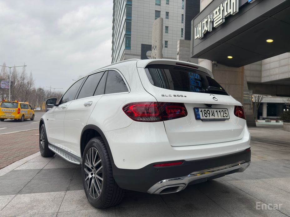 Mercedes-Benz GLC-Class X253GLC300e 4MATIC №3
