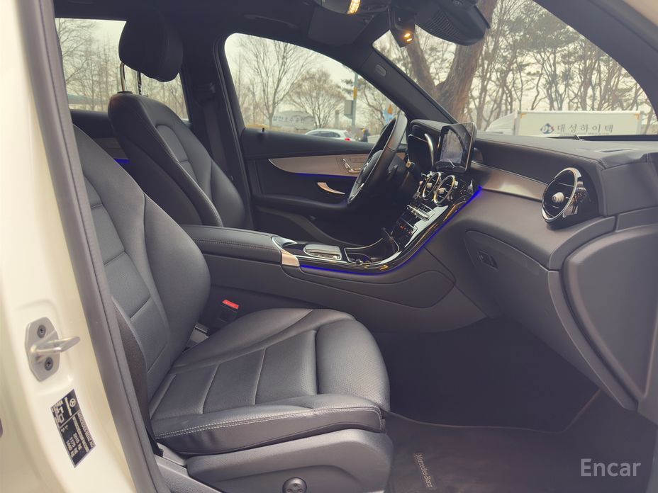 Mercedes-Benz GLC-Class X253GLC300e 4MATIC №18